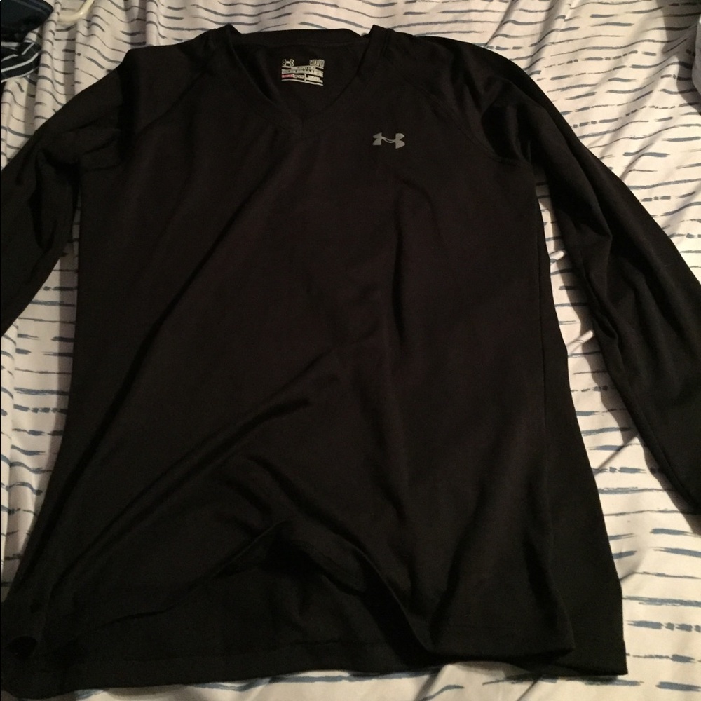 Under Armour black long sleeve heat gear